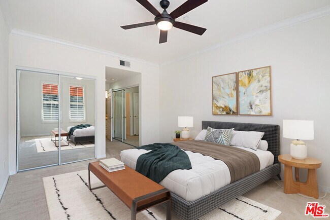 Building Photo - 4400 Cartwright Ave