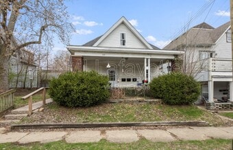 Building Photo - 708 N 18th St