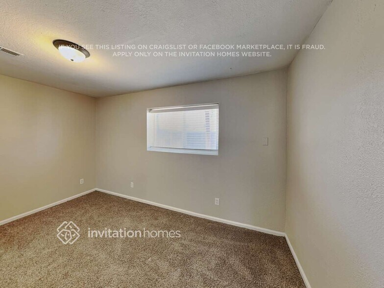 Building Photo - 1621 Gibralter St