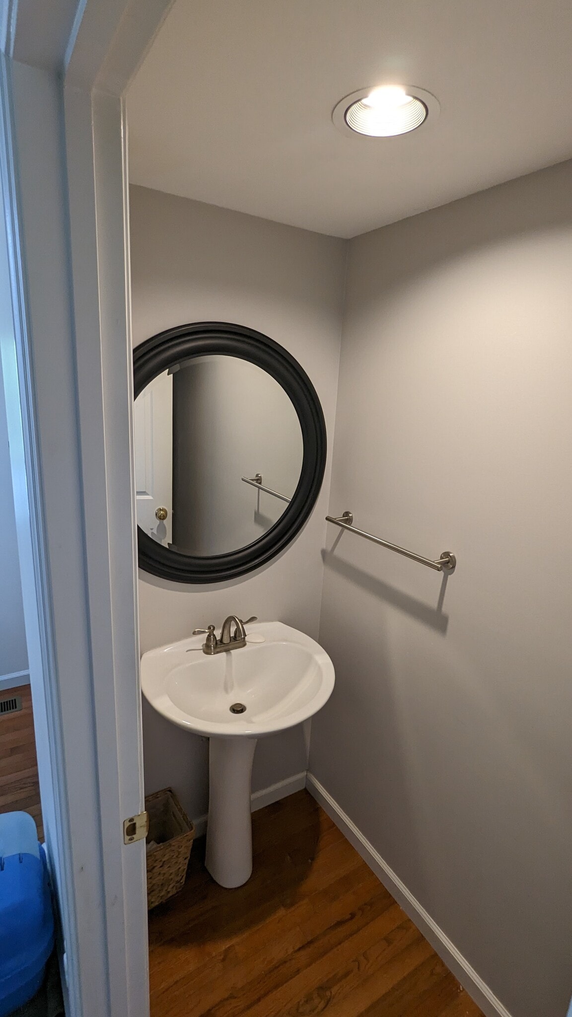 Building Photo - 2562 Creve Coeur Dr
