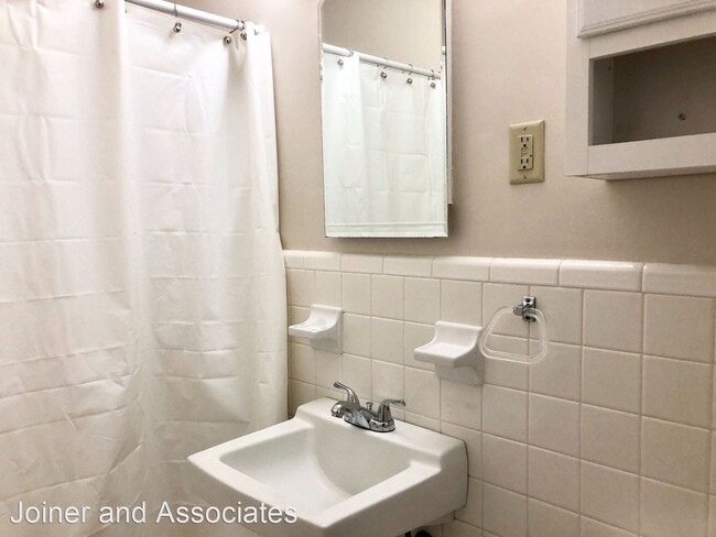 Building Photo - 3 br, 2 bath House - 97 New High Shoals Rd.