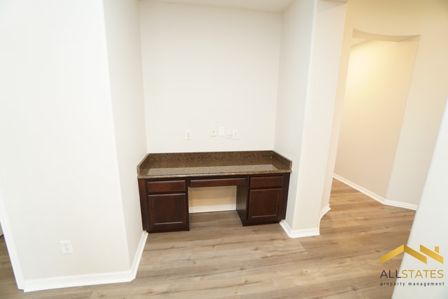 Building Photo - 401 Savannah Preserve Loop