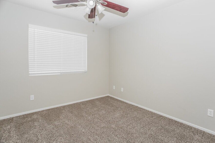 Building Photo - 6333 Blushing Willow St