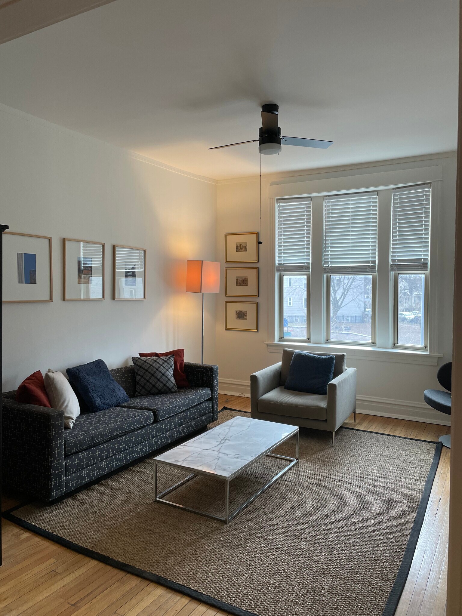 Living Room - 3489 N Elston Ave