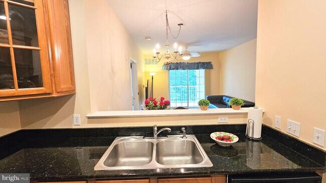 Building Photo - 1309 Colts Cir