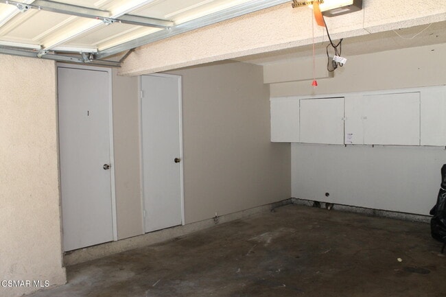 Building Photo - 2606 Rudder Ave