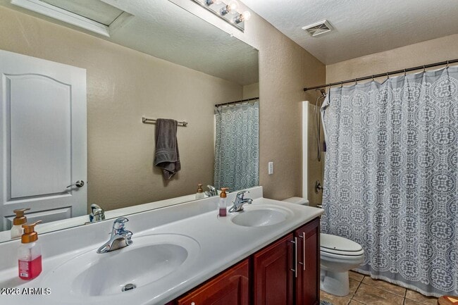 Building Photo - 6551 S 4 Peaks Pl