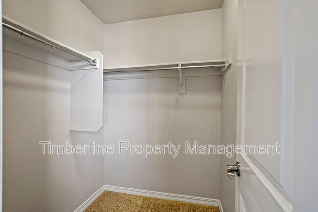 Building Photo - 10056 Edgemont Ranch Ln