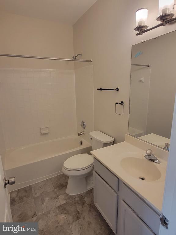 Building Photo - 42497 Magellan Square