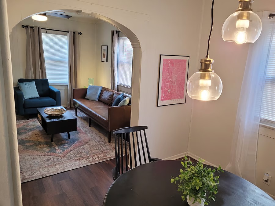 Building Photo - 59 S Lasalle St