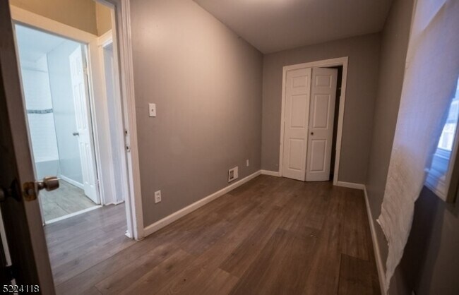 Building Photo - 226 Fairmount Ave