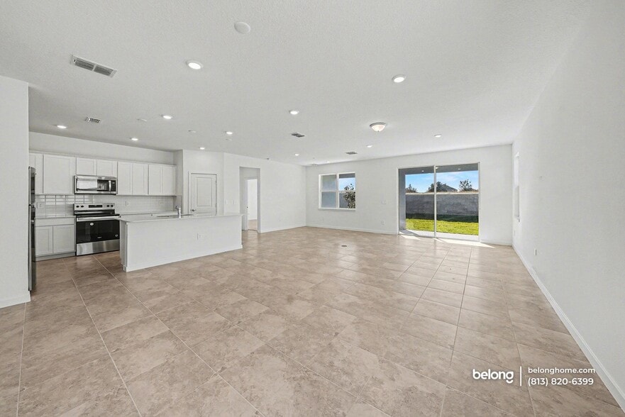 Building Photo - 9711 Redwood Hts Rd