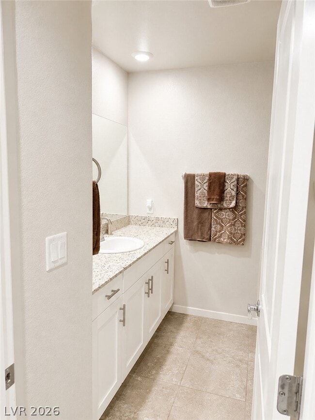 Building Photo - 3744 Ramura Ave