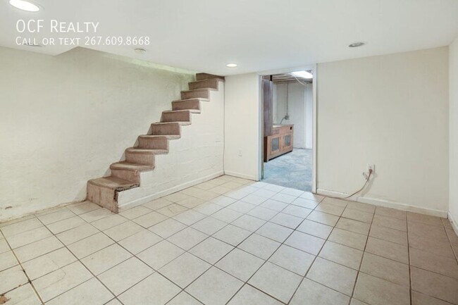Building Photo - 2115 S 20th St