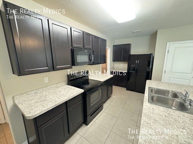 Building Photo - 1018 Ashentree Dr