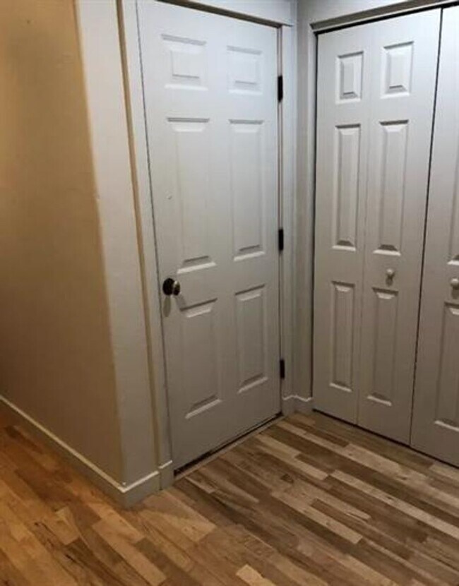 Building Photo - 3 bedroom 2 1/2 bath in Bozeman