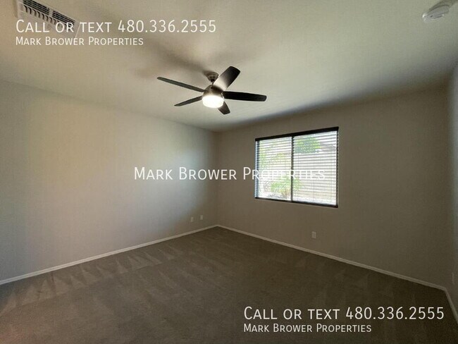 Building Photo - 18422 W Ida Ln