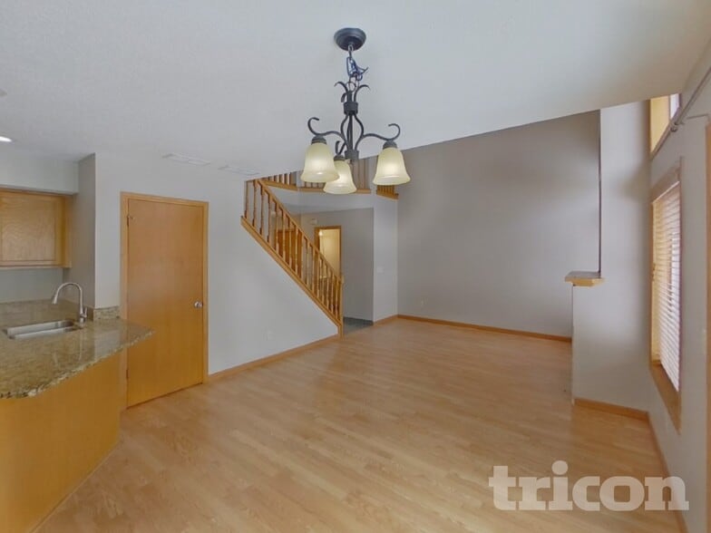 Building Photo - 1134 Pine St