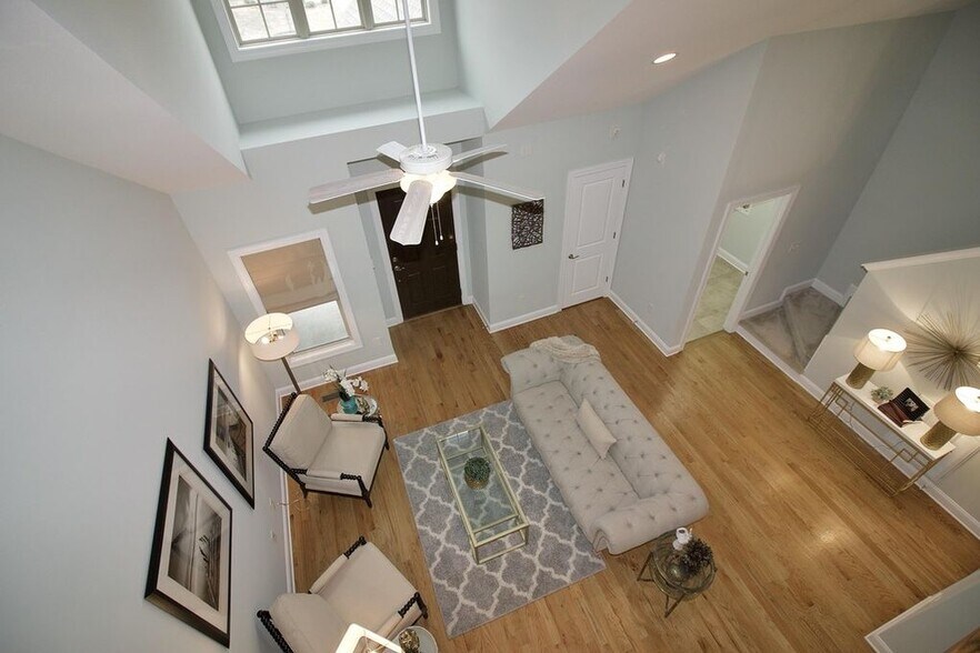 Building Photo - 45 Cypress Cir
