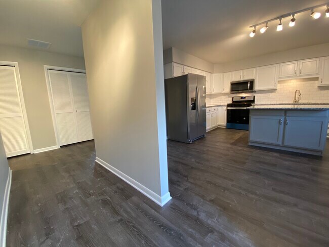 Building Photo - 149 Juniper Drive