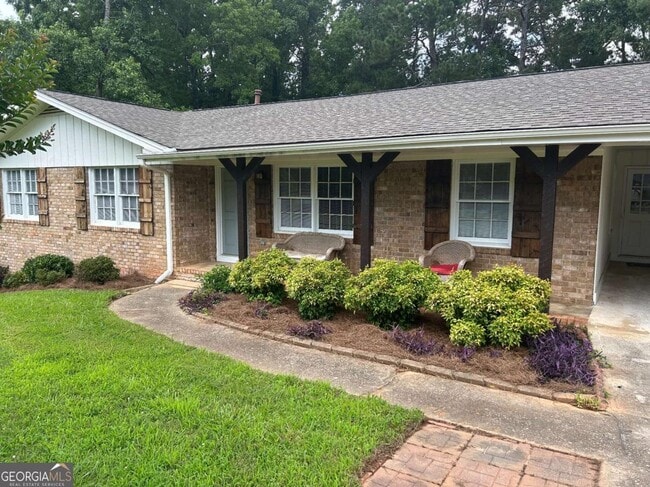 Building Photo - 1271 Arrowhead Rd