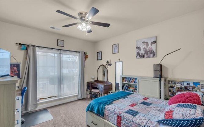 Building Photo - 117 Chesnut Heath Ct