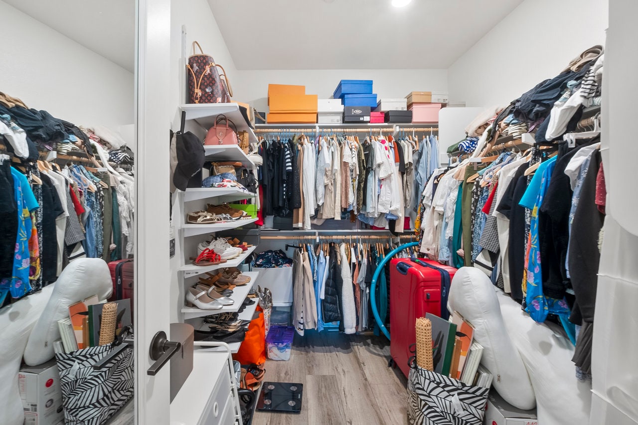 Building Photo - 7962 Belluno Way