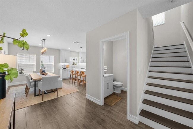 Building Photo - 5351 Bridge St