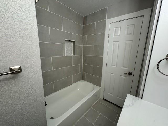 Building Photo - 320 Anderson Dr