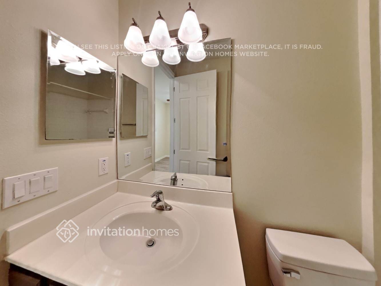 Building Photo - 20354 Chestnut Grove Dr