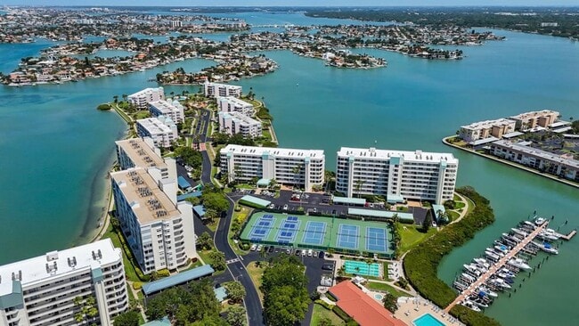 Building Photo - 7963 Sailboat Key Blvd S