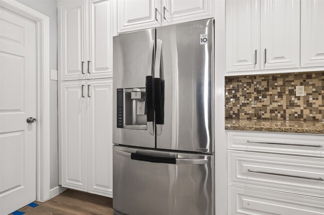 Building Photo - 9670 Judalon Ln