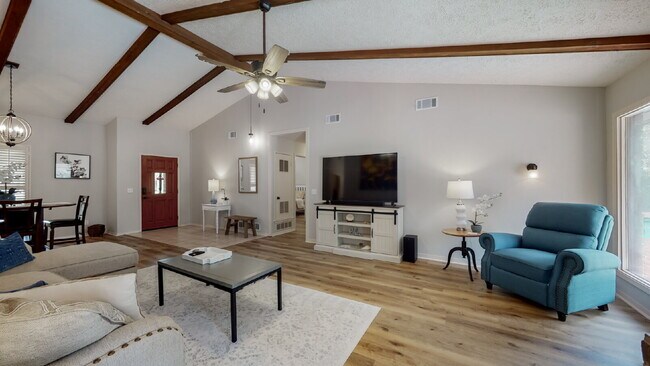 Building Photo - 5 Dorchester Ct