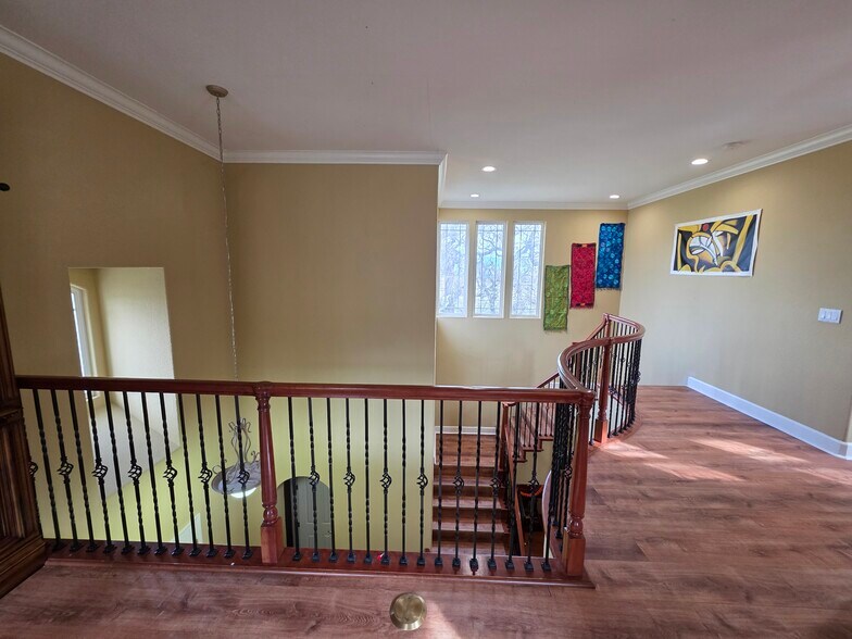 Building Photo - 1850 Ballybunion Dr