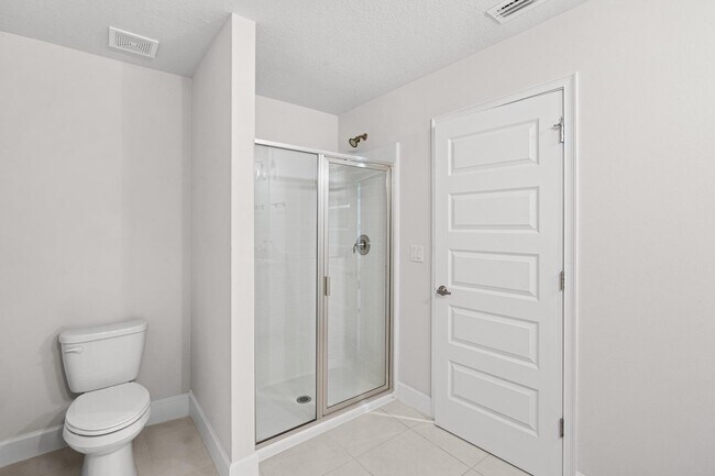 Building Photo - 692 NE Turtleback Trail