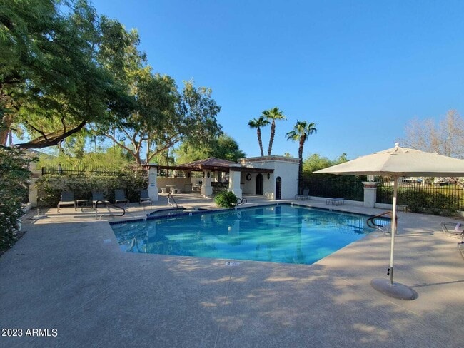 Building Photo - 9414 S 51st St