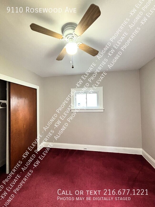 Building Photo - 9110 Rosewood Ave