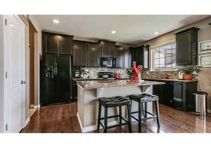 Building Photo - 15437 Coopers Hawk Ct