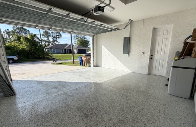 Building Photo - 356 Hermosa Ave