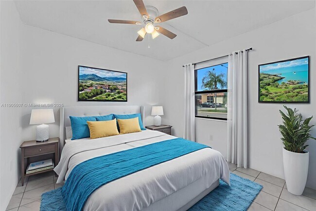 Building Photo - 9730 Hammocks Blvd