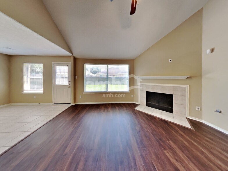Building Photo - 2870 Colony Cone Cir