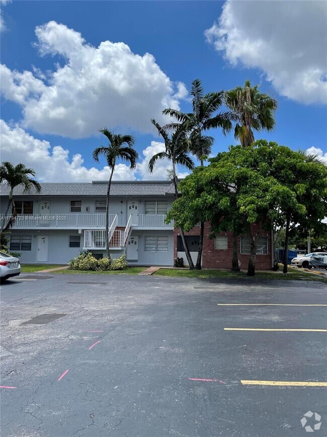 Building Photo - 2061 NW 81st Ave