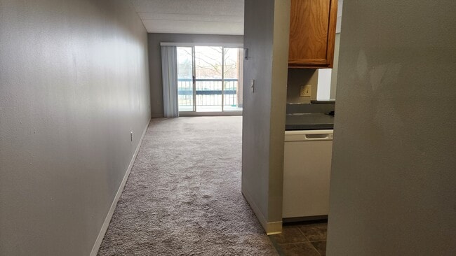 Building Photo - 15 Harbor Point Blvd