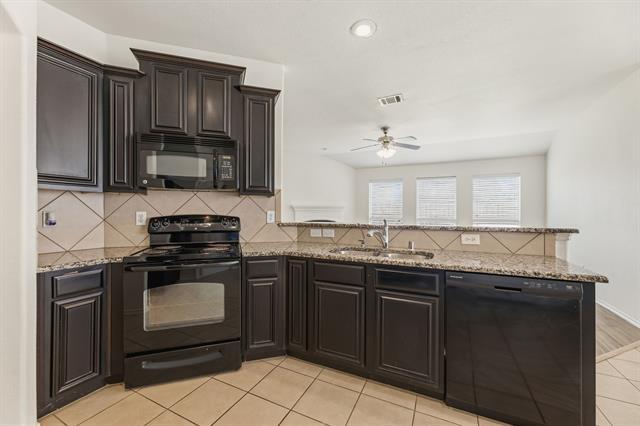 Building Photo - 1011 Meadow Green Ct