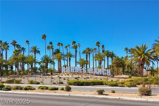 Building Photo - 278 Duck Hollow Ave