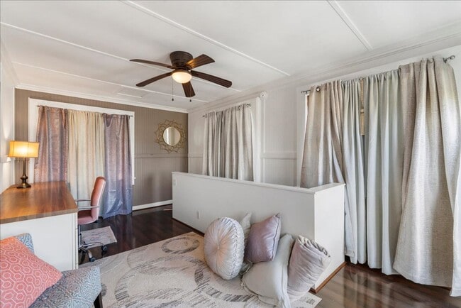 Building Photo - Fully Furnished 2-Bedroom + Loft & Serene ...
