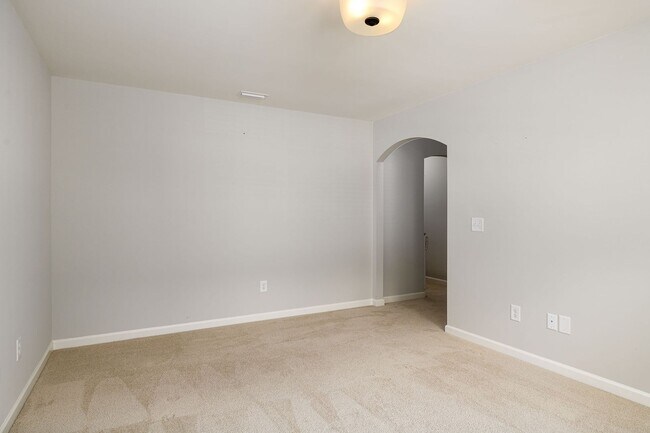 Building Photo - For Rent Winston Salem