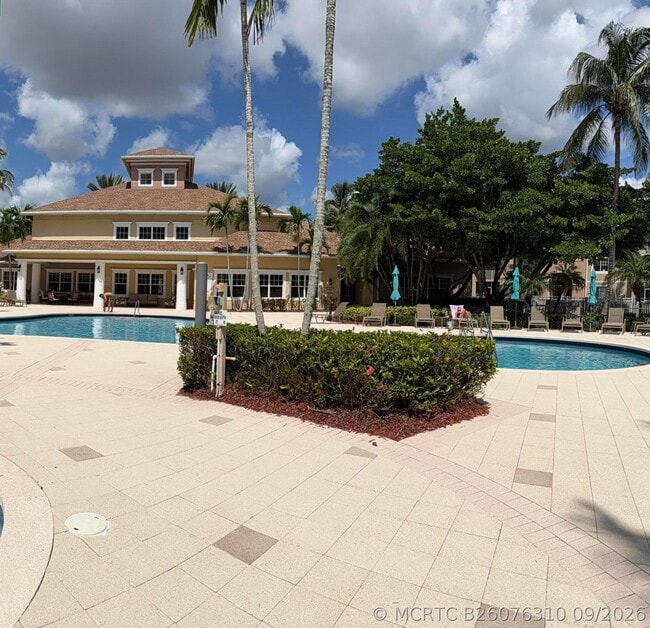 Building Photo - 6426 Emerald Dunes Dr
