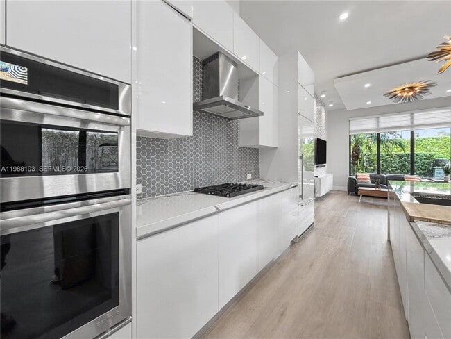 Building Photo - 8222 NW 51st Terrace