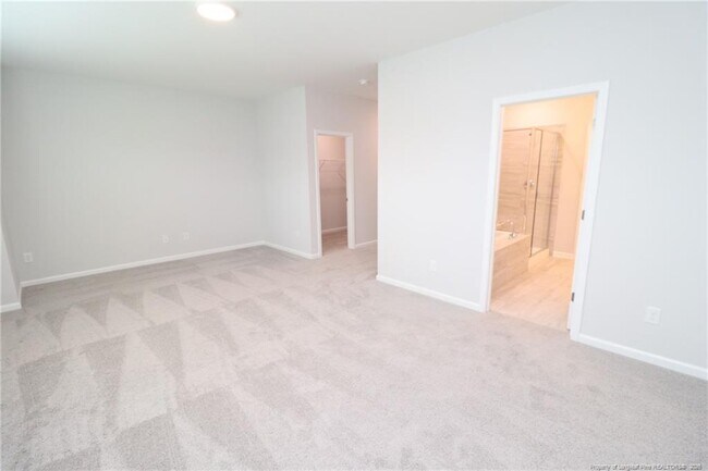 Building Photo - 3131 Cathedral Comb Dr